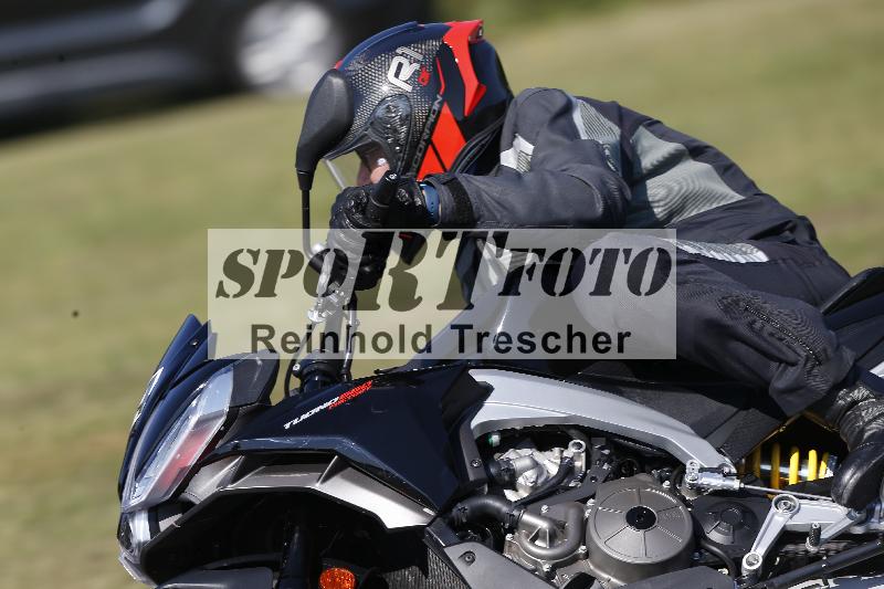 Archiv-2025/49 26.08.2025 Cornu Master School ADR/blau-bleu/14